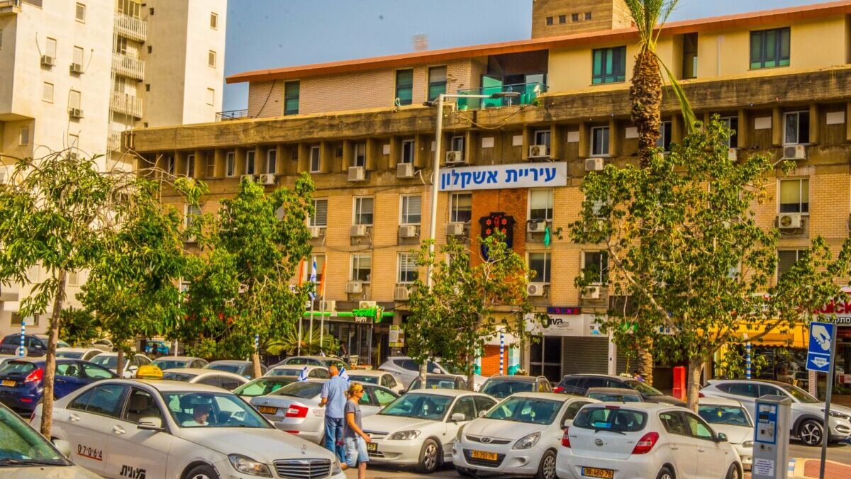 בניין עיריית אשקלון. צילום: אורי קריספין
