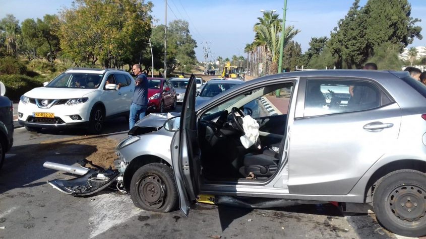 תאונת דרכים ארכיון. צילום: דוברות איחוד הצלה