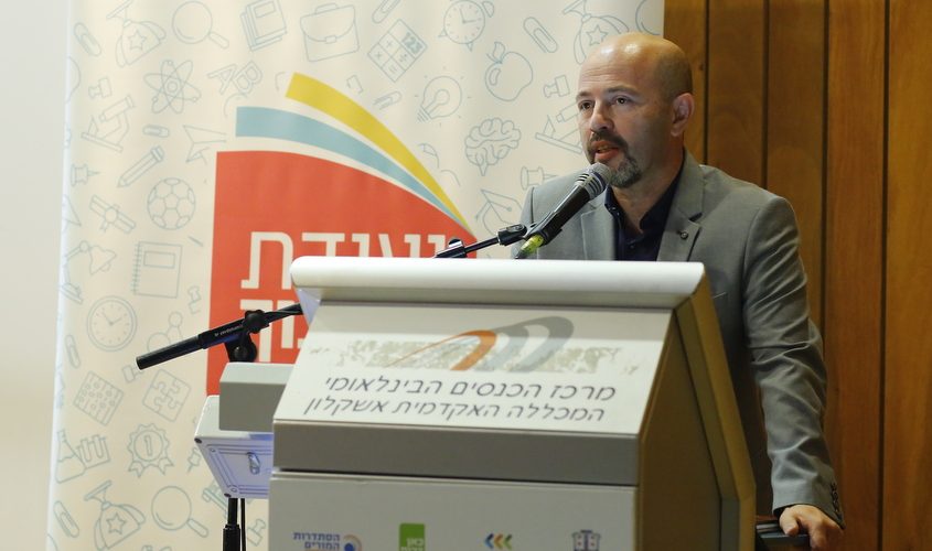 בוריס מנור. צילום: פבל