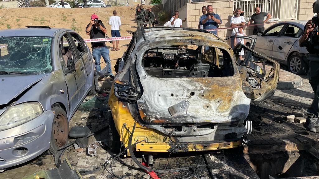 פגיעה ישירה ברכב. צילום: דוברות עיריית אשקלון