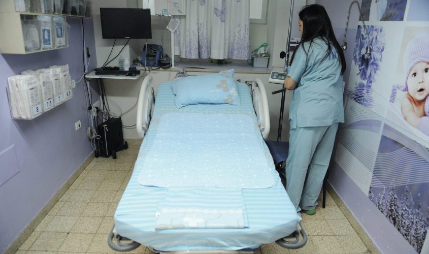 אחות. צילום אילוסטרציה: רמי שלוש
