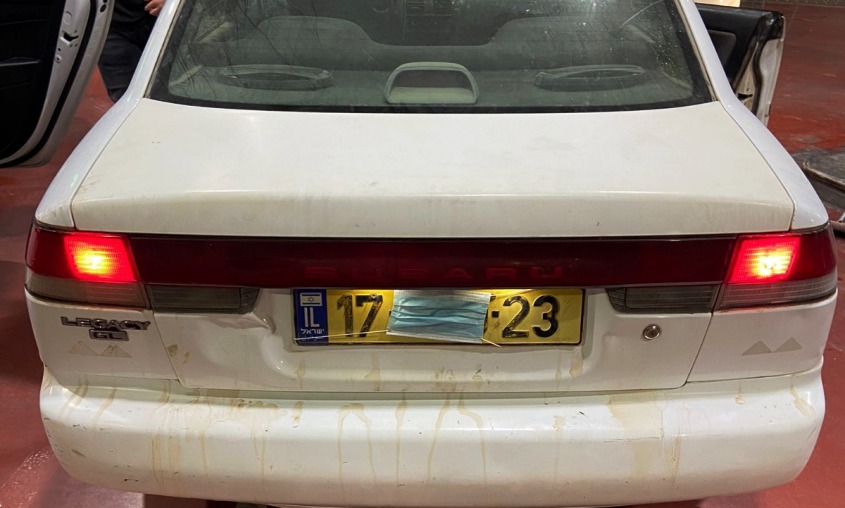המכונית של הפורצים. צילום: דוברות המשטרה