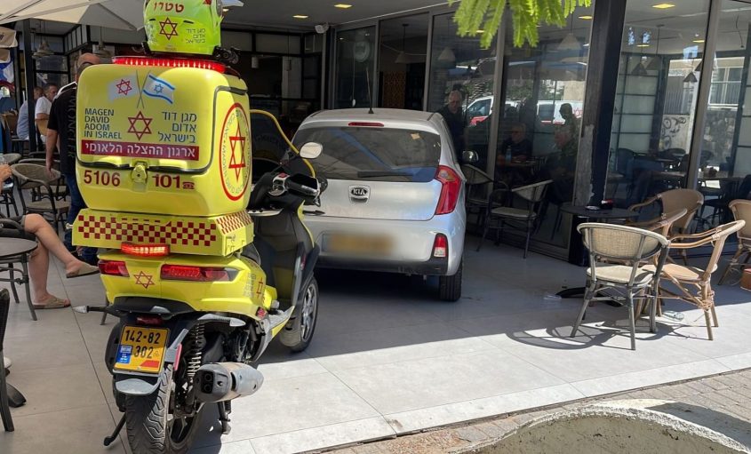 צילום: בן טטרו, תיעוד מבצעי מד"א