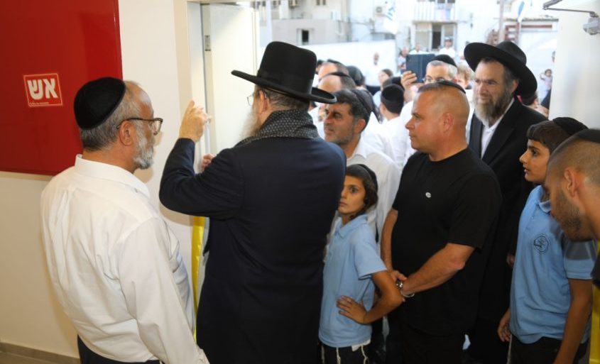 חניכת הספריה החדשה לציבור הדתי - חרדי. פוטו יוסי את עוזי בע"מ