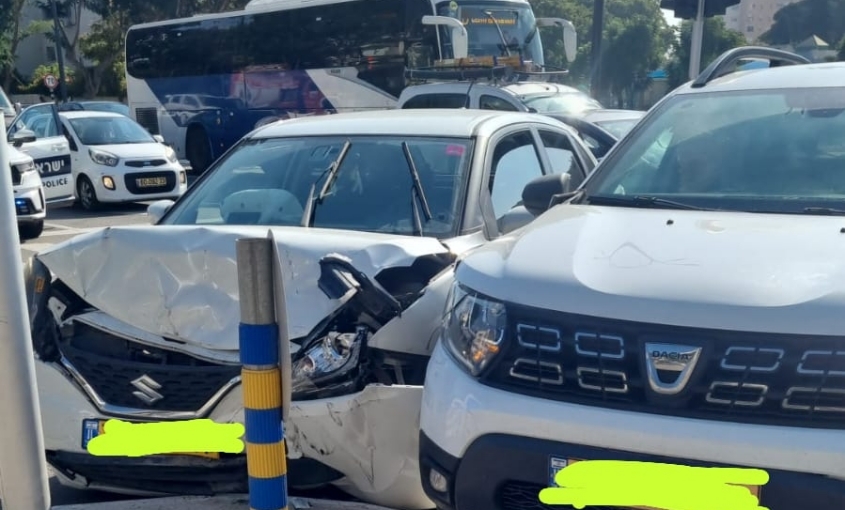 זירת התאונה בשדרות מנחם בגין. צילום: כבאות מחוז דרום
