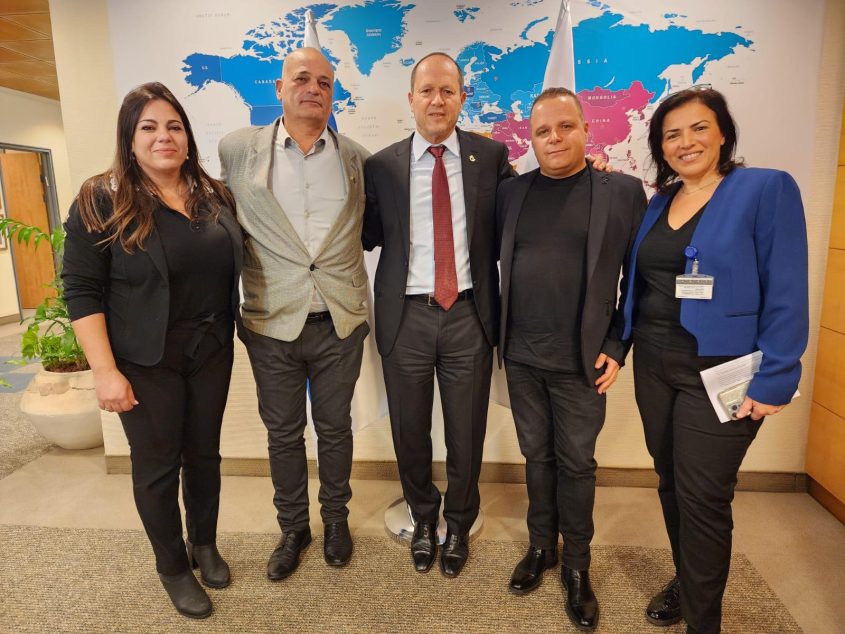 פגישה עם שר הכלכלה ניר ברקת. צילום: דוברות עיריית אשקלון