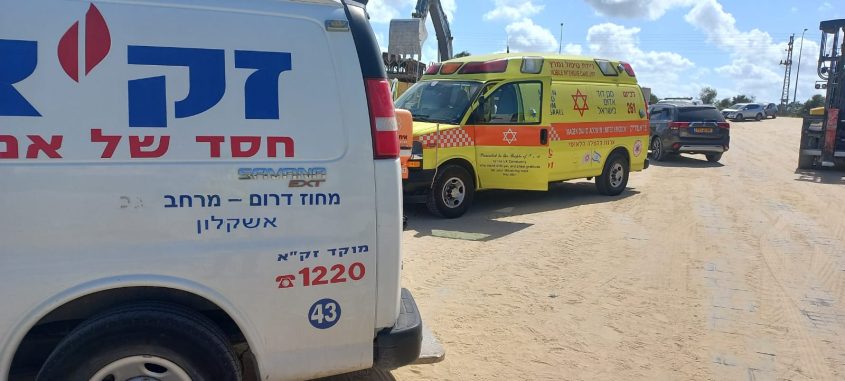מתנדבי זק"א במקום