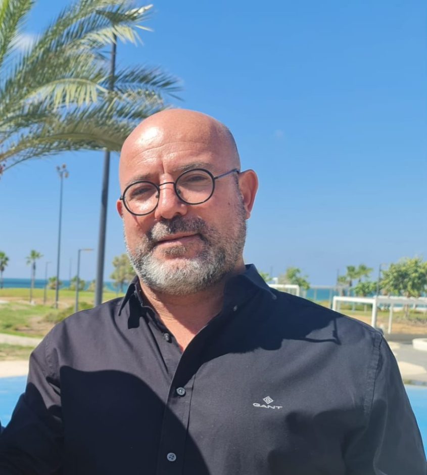 כותב המכתב, שגיב פלאו