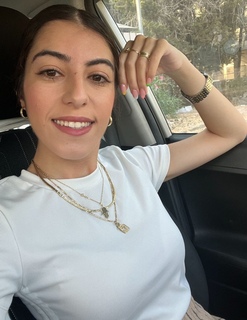 המורה תהילה ששון-ארבל
