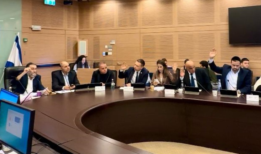 ועדת הכספים מצביעה על ההטבות לאשקלון. צילום: דוברות עיריית אשקלון