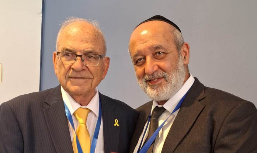 הרב יוסף מויאל ופרופ' שמעון שטרית