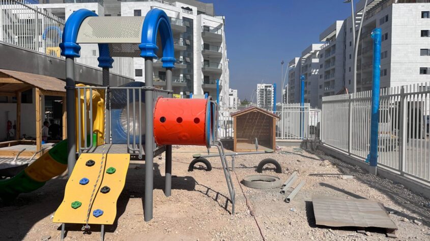 שדרוגים במוסדות החינוך. צילום: סיון מטודי