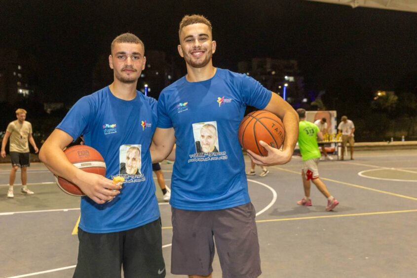 טורניר סטריטבול לזכרם של עדי אוחנה ושי איילי ז"ל. צילום: סיון מטודי