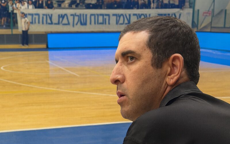 אדיר עמר