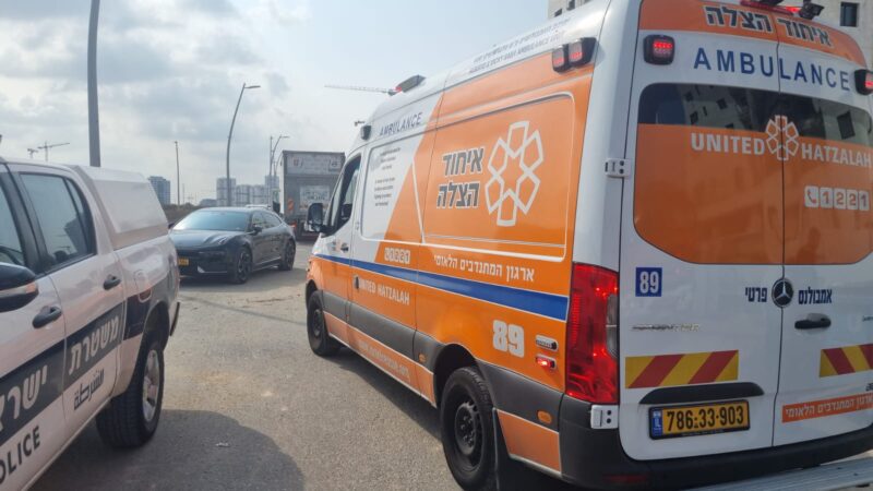 זירת התאונה ברחוב שירת היין. צילום: איחוד הצלה