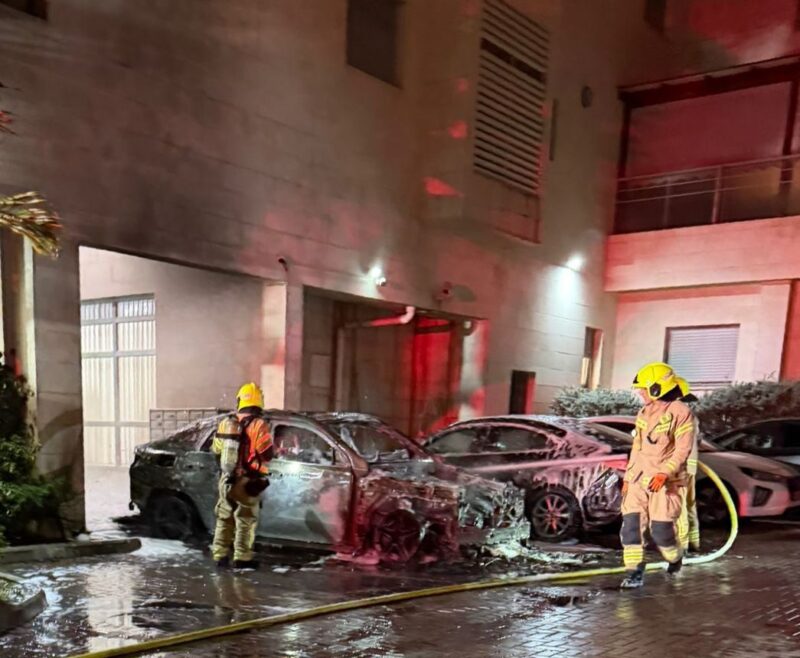 הרכבים שניזוקו. צילום: כב"ה