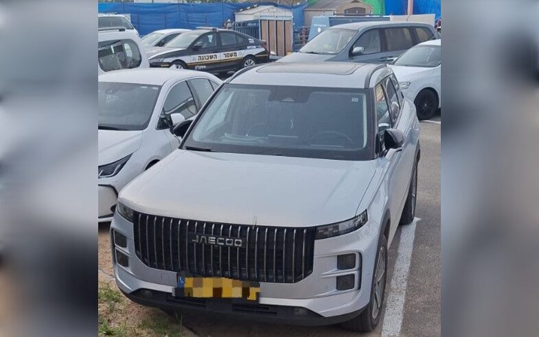 הרכב שהוחרם לנהג. צילום: דוברות המשטרה