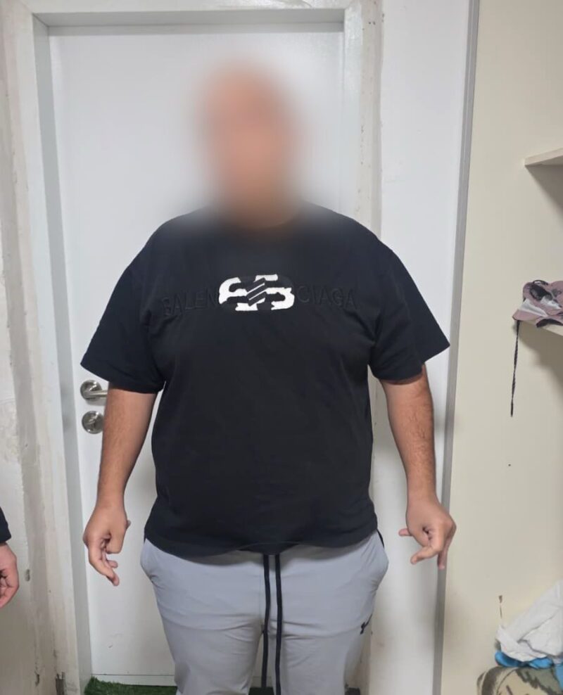 לוגסי לאחר מעצרו. צילום: דוברות המשטרה
