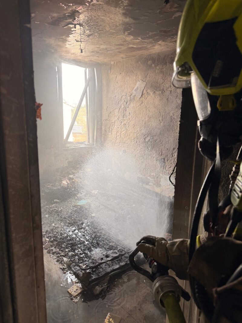 שריפה ברחוב יהודה הלוי. צילום: תיעוד מבצעי עדיאל לוי מחוז דרום