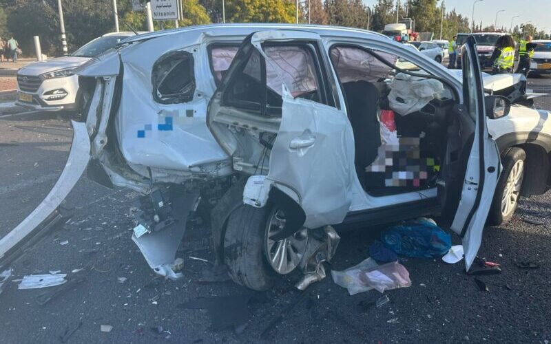 זירת התאונה בצומת ניצנים. צילום: מד"א