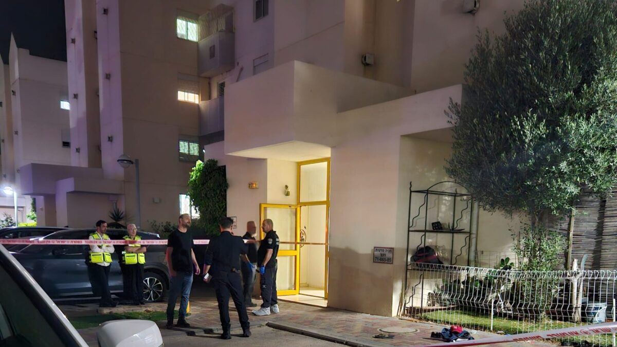 זירת רצח אלכסיי קמנין. צילום: דוברות המשטרה