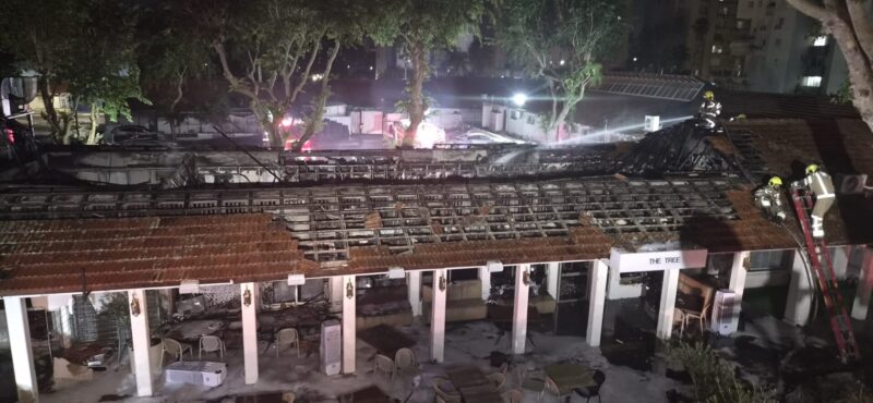 השריפה במרכז אפרידר. צילום: כב"ה