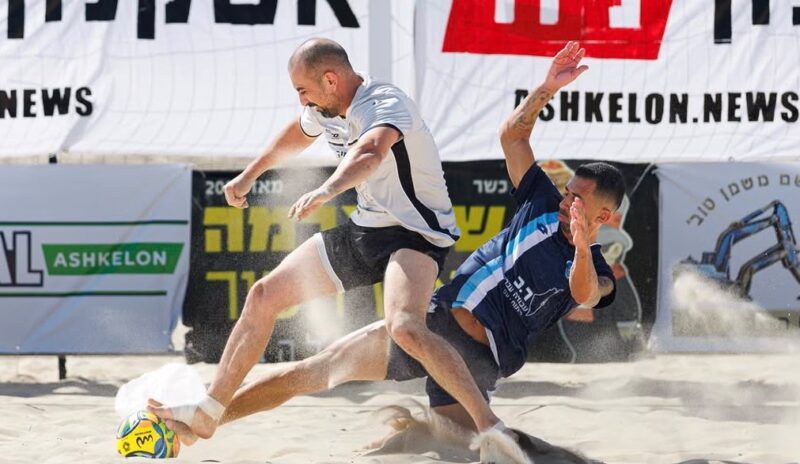 ליגת כדורגל חופים אשקלון 2026. צילום: אורי צ'רקס