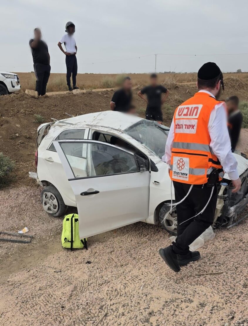 זירת התאונה ליד אחוזם. צילום: איחוד הצלה